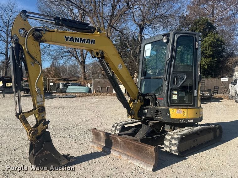 2016 Yanmar VI035 Equipment Image0