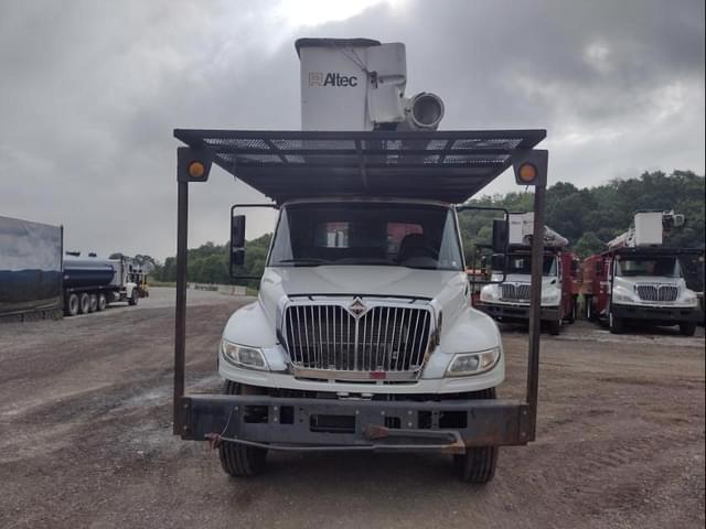 Image of International Durastar 4300 equipment image 1