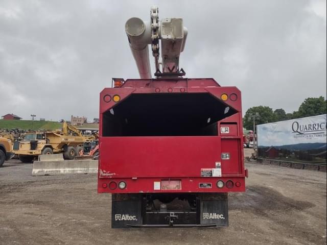 Image of International Durastar 4300 equipment image 3
