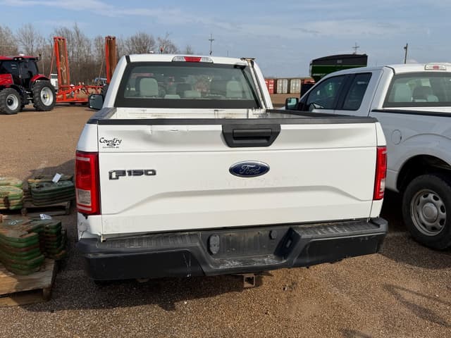 Image of Ford F-150 equipment image 3