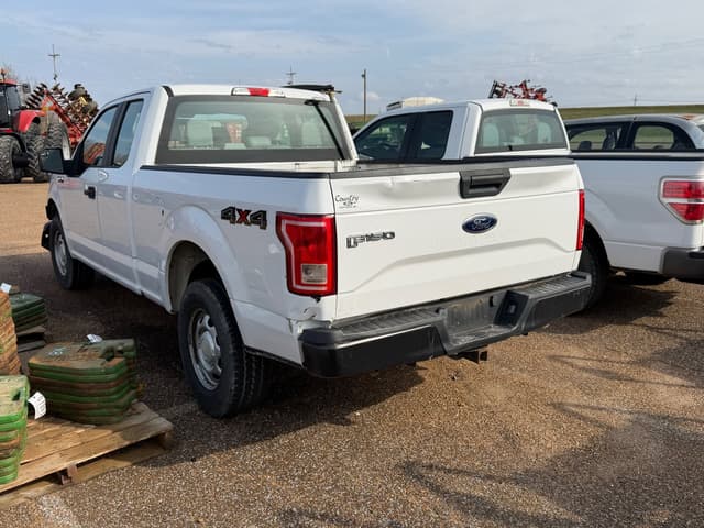 Image of Ford F-150 equipment image 2