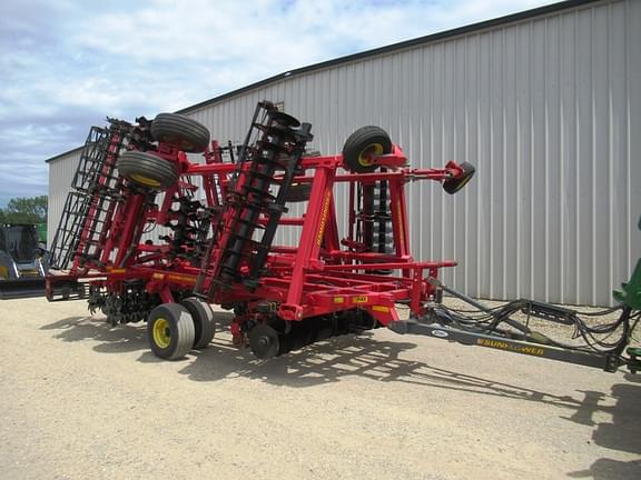 Image of Sunflower 6830 equipment image 2