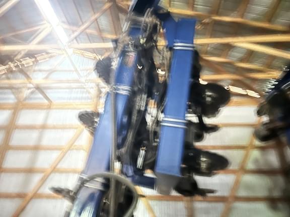 Image of AgSynergy TR340 equipment image 2