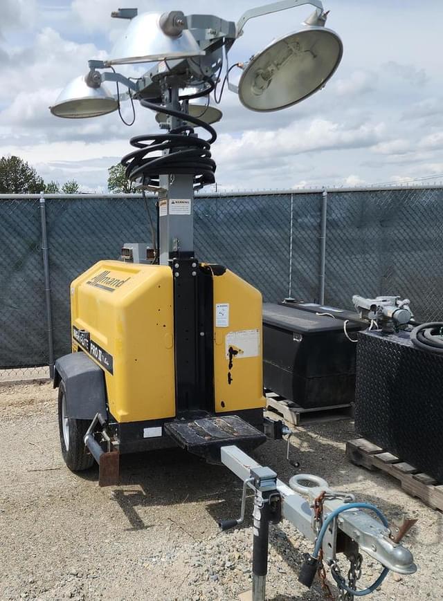 Image of Allmand Night Lite Pro II V Series equipment image 3