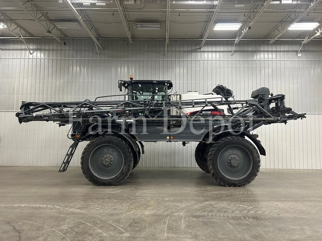 2017 Apache HS1100 Equipment Image0