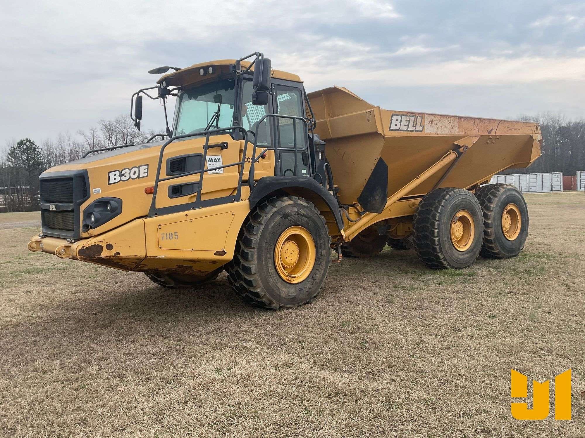 2017 Bell B30E Equipment Image0