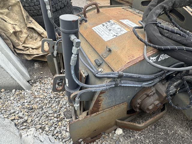 Image of Bobcat 24PLA equipment image 2