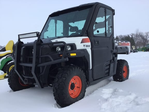 2017 Bobcat 3400 Equipment Image0