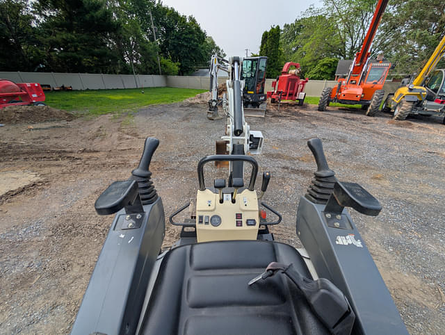 Image of Bobcat 418 equipment image 1