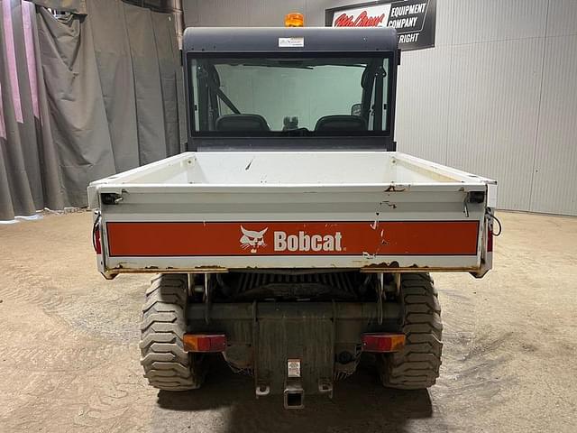 Image of Bobcat Toolcat 5600 equipment image 3