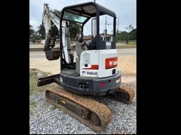 Main image Bobcat E26