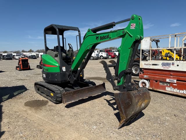 Image of Bobcat E26 equipment image 1