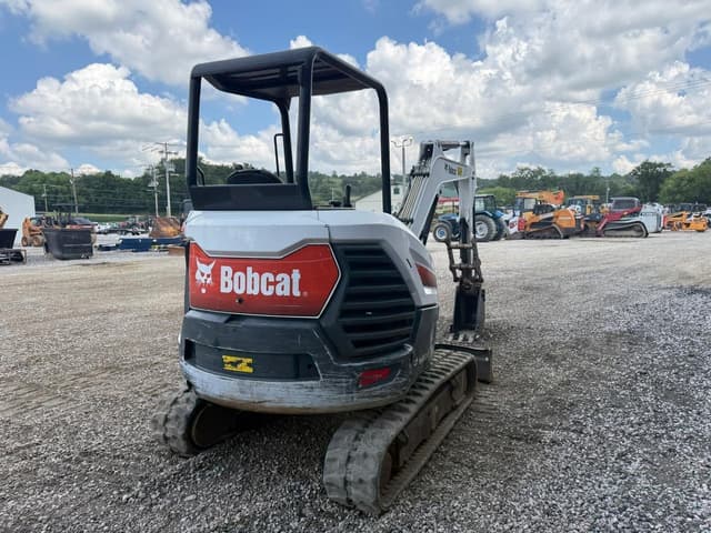Image of Bobcat E32i equipment image 3