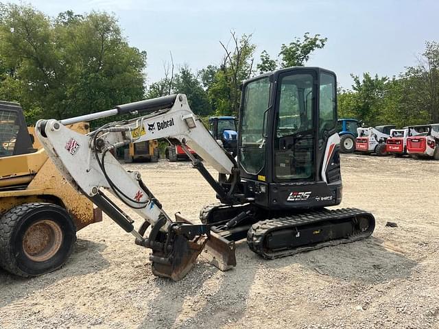 Image of Bobcat E35 equipment image 1