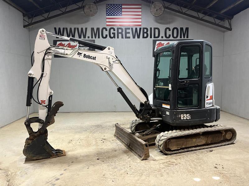 Image of Bobcat E35i Primary image