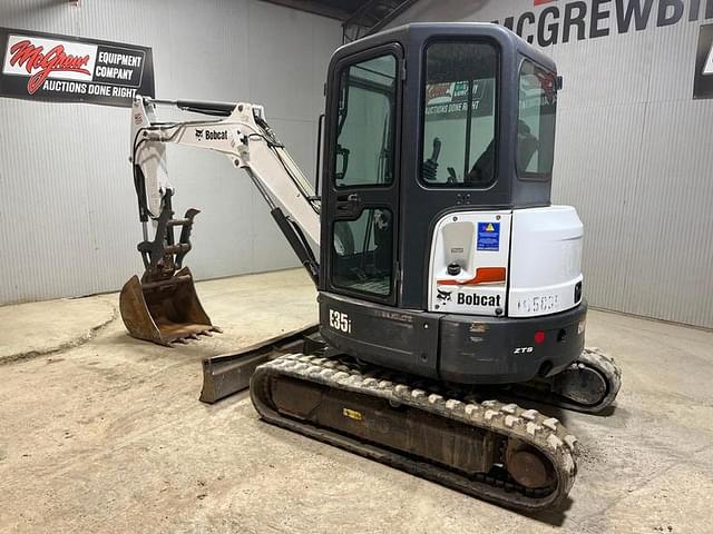 Image of Bobcat E35i equipment image 2
