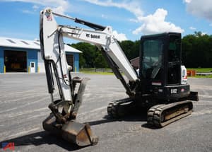 2017 Bobcat E42 Image