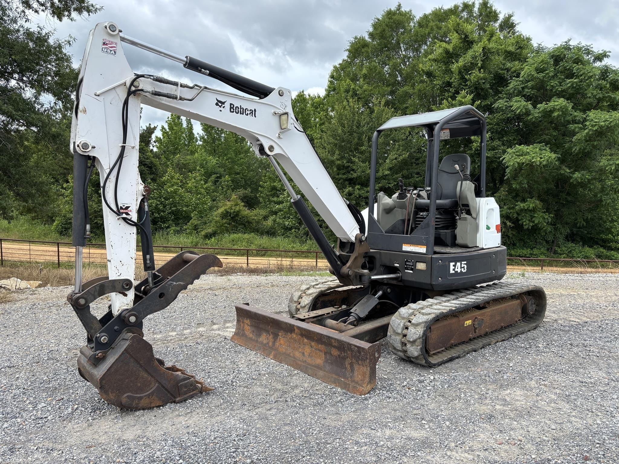 2017 Bobcat E45 Equipment Image0