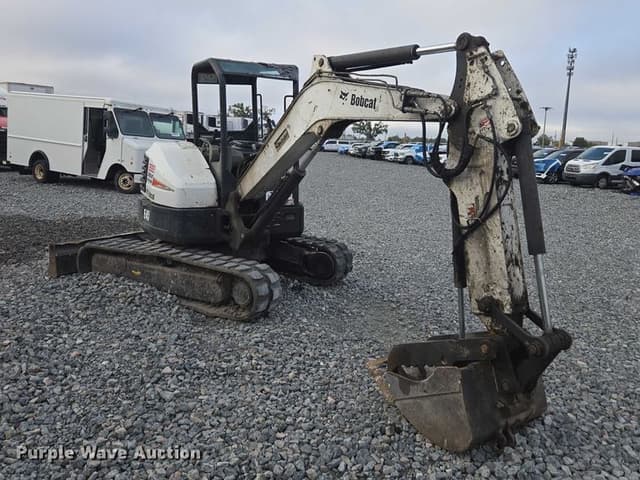 Image of Bobcat E45 equipment image 2