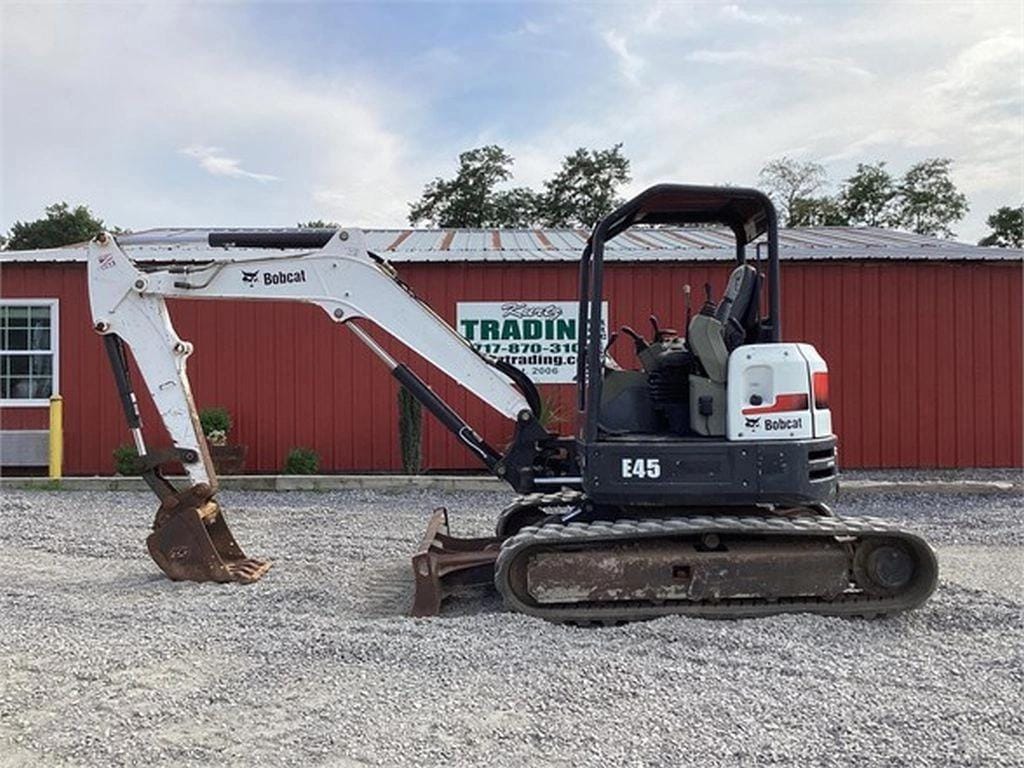 Main image Bobcat E45