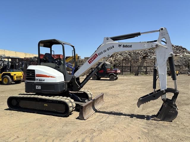 Image of Bobcat E50 equipment image 1