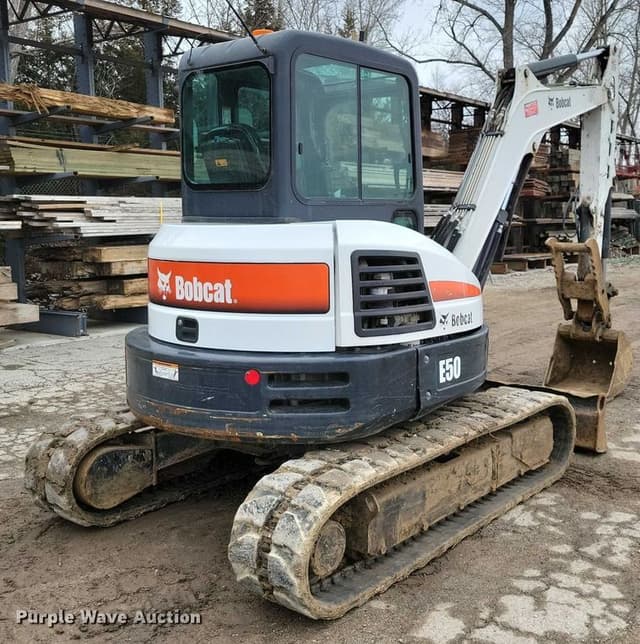 Image of Bobcat E50 equipment image 4