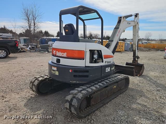 Image of Bobcat E50 equipment image 4