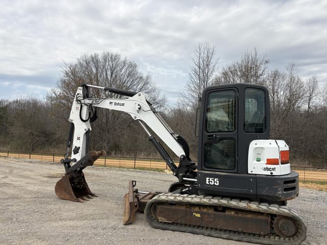 Image of Bobcat E55 equipment image 3