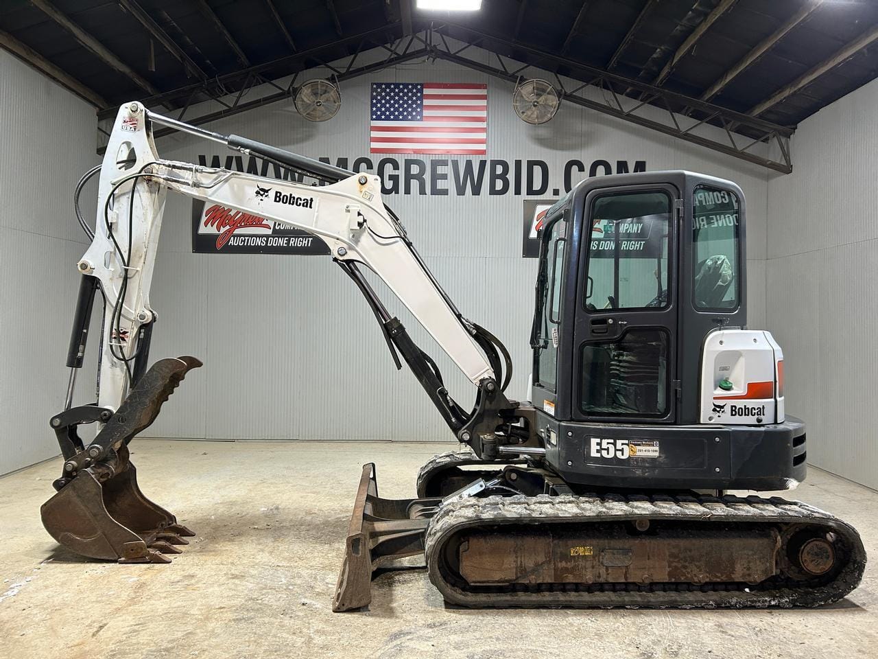 2017 Bobcat E55 Equipment Image0