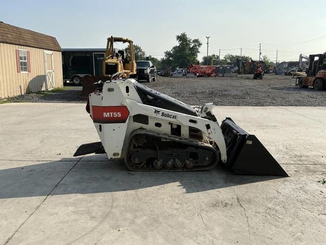 Image of Bobcat MT55 equipment image 4