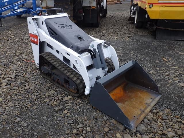 Image of Bobcat MT55 equipment image 2