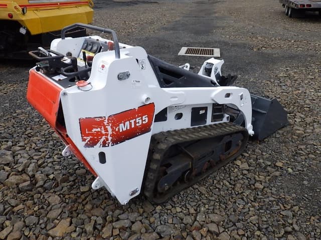 Image of Bobcat MT55 equipment image 4
