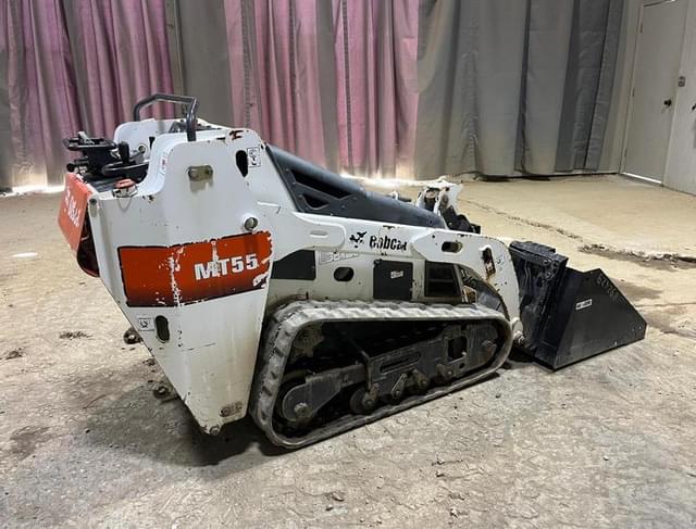 Image of Bobcat MT55 equipment image 4
