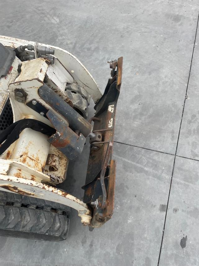 Image of Bobcat MT85 equipment image 4