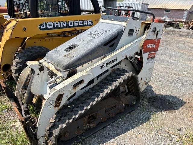 Image of Bobcat MT85 equipment image 1