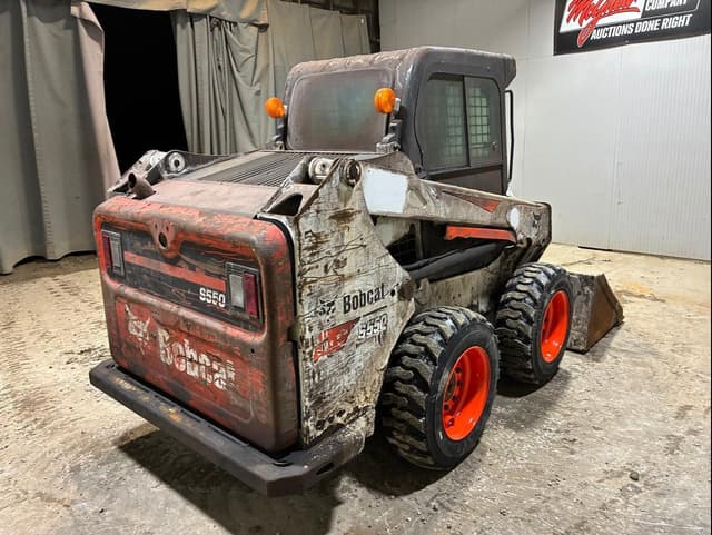 Image of Bobcat S550 equipment image 4