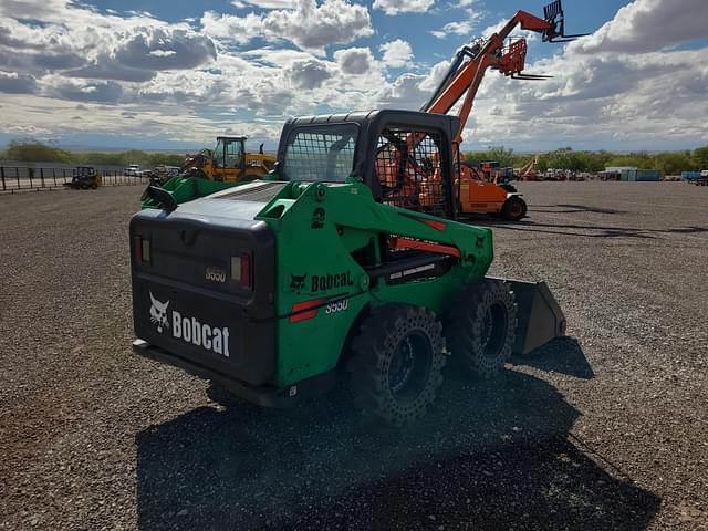 Image of Bobcat S550 equipment image 4