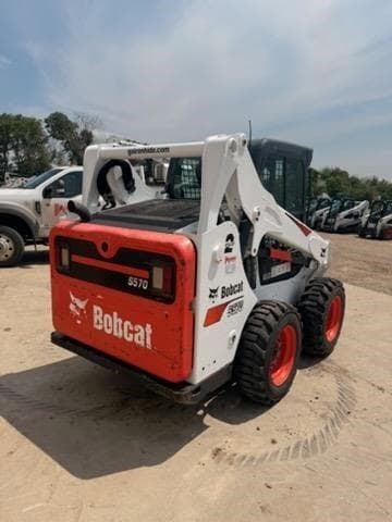 Image of Bobcat S570 equipment image 3