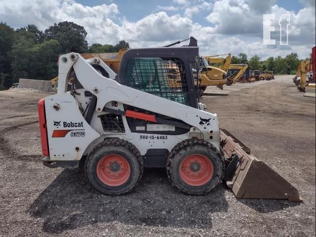 Image of Bobcat S570 equipment image 2