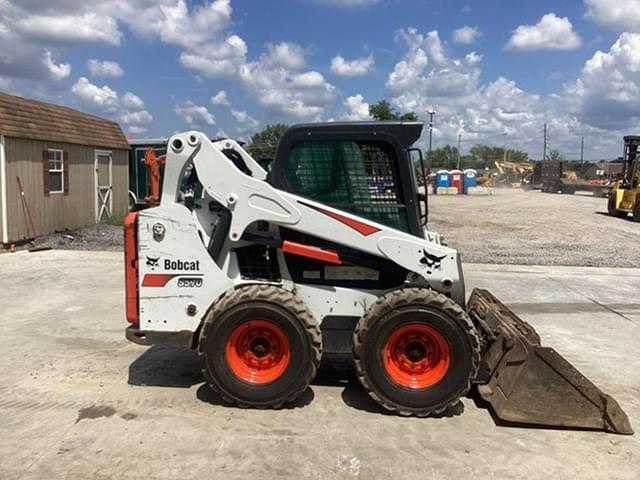 Image of Bobcat S570 equipment image 4