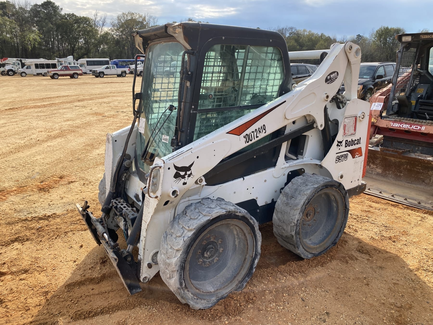 2017 Bobcat S570 Equipment Image0