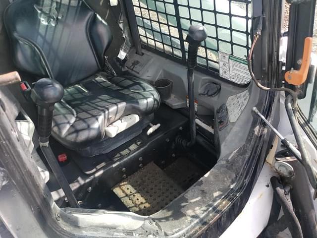 Thumbnail image Bobcat S590 30