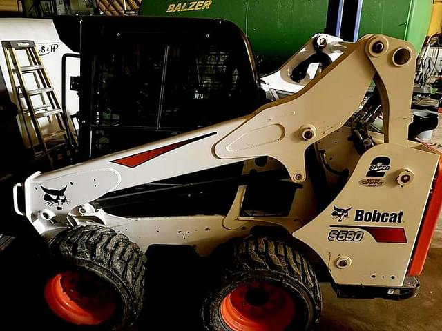 Image of Bobcat S590 equipment image 1