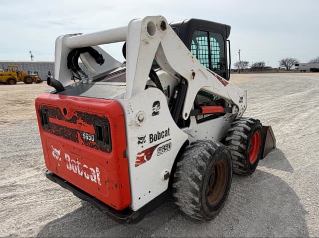 Image of Bobcat S650 equipment image 4