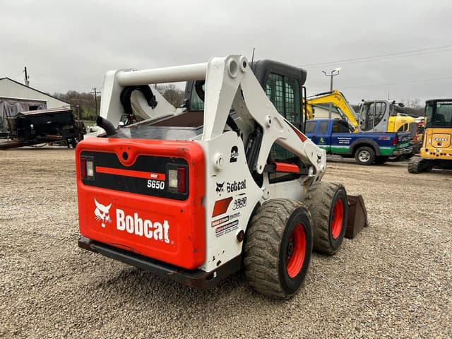 Image of Bobcat S650 equipment image 3