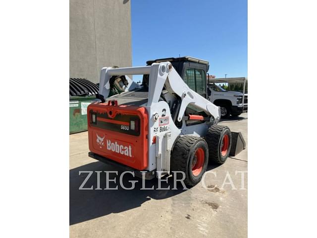 Image of Bobcat S650 equipment image 2
