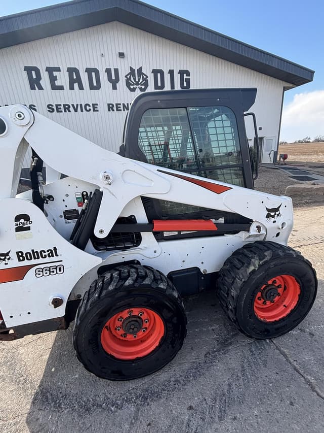 Image of Bobcat S650 equipment image 3