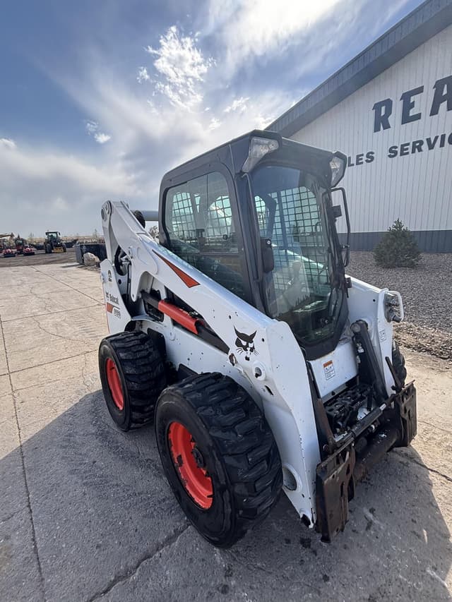 Image of Bobcat S650 equipment image 4