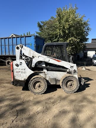 Image of Bobcat S740 equipment image 1