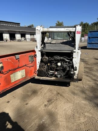 Image of Bobcat S740 equipment image 3